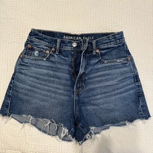 American eagle highest rise 90s boyfriend short
